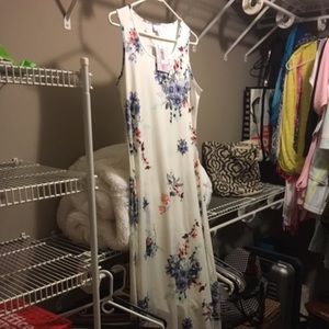 LulaRoe Dani Multi, Size M, BNWT